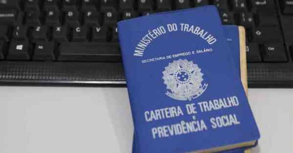 Taxa de desemprego fica em 14 3 no trimestre até outubro diz IBGE