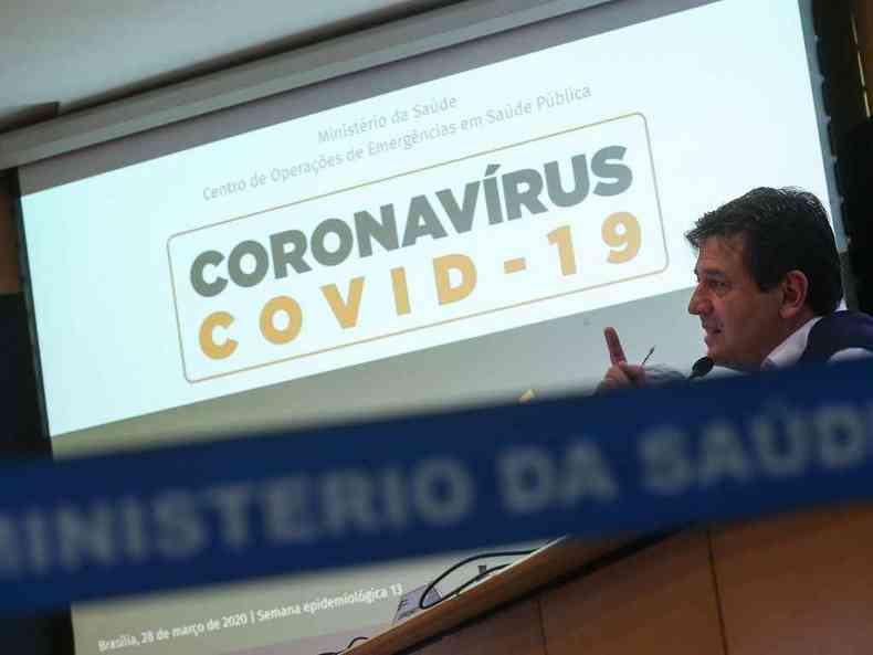 Ministro da Sade, Luiz Henrique Mandetta, atualizou sobre o coronavrus no Brasil(foto: Marcello Casal JrAgncia Brasil)