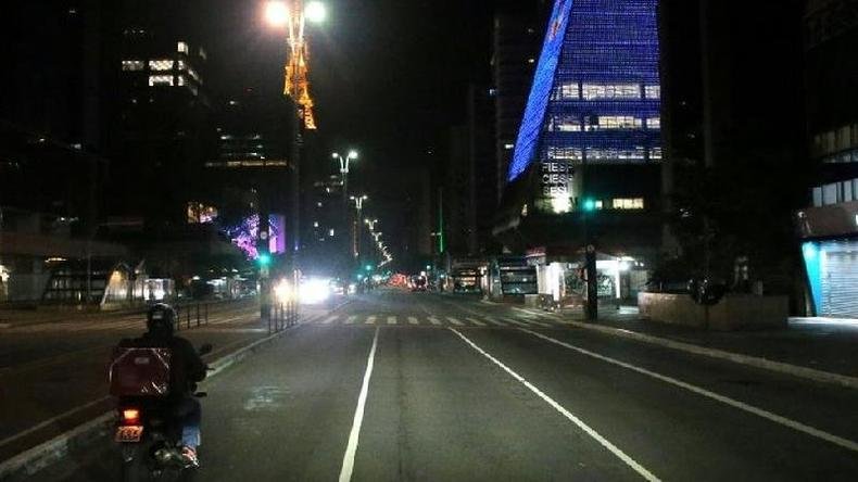 Desde segunda-feira, está em vigor no Estado um toque de recolher(foto: Reuters) Desde segunda-feira, está em vigor no Estado um toque de recolher(foto: Reuters)