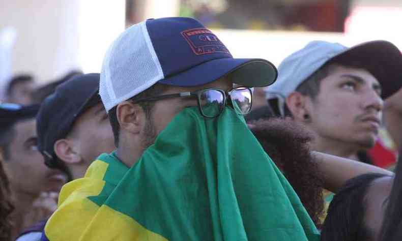 Joo Victor Vilete, de 18 anos, custou a crer que o Brasil perdeu(foto: Edsio Ferreira/EM/D.A Press )