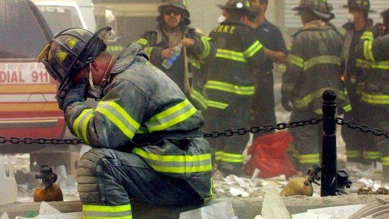 Bombeiros de Nova York estiveram entre as v�timas dos ataques de 2001