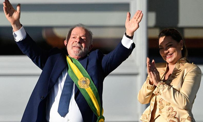 A história mostra ao presidente Lula que reformas dependem do Congresso, onde é preciso ter maioria (foto: Mauro Pimentel) A história mostra ao presidente Lula que reformas dependem do Congresso, onde é preciso ter maioria