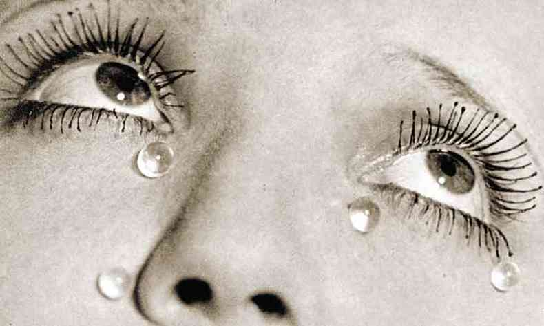 1932 - A obra As lgrimas foi utilizada na propaganda de um rmel(foto: Man Ray/Divulgao)