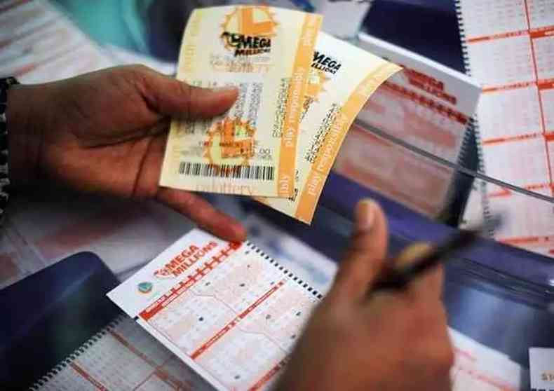 Mega Millions aposta única leva US 1,33 bilhão em loteria dos EUA