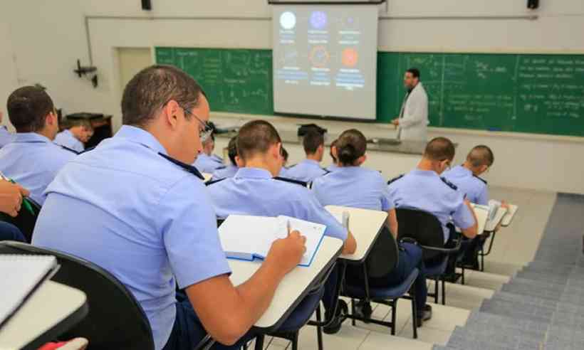 Conhe a o ITA e suas gradua es Estado de Minas