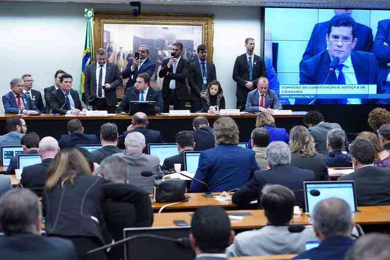 (foto: Pablo Valadares/Cmara dos Deputados)