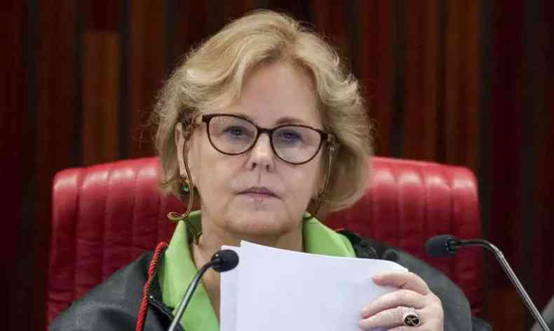 Ministra Rosa Weber na cadeira do STF