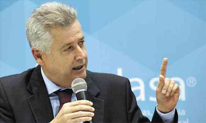 Rollemberg, governador do Distrito Federal, pediu antecipao de R$ 400 milhes  Fazenda para quitar a folha (foto: Ronaldo de Oliveira/CB/D.A Press)