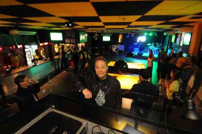 Scio de bares de rock, Gustavo Jacob inovou nos servios para os clientes, com a adoo de tecnologias digitais(foto: Marcos Vieira/EM/D.A Press)