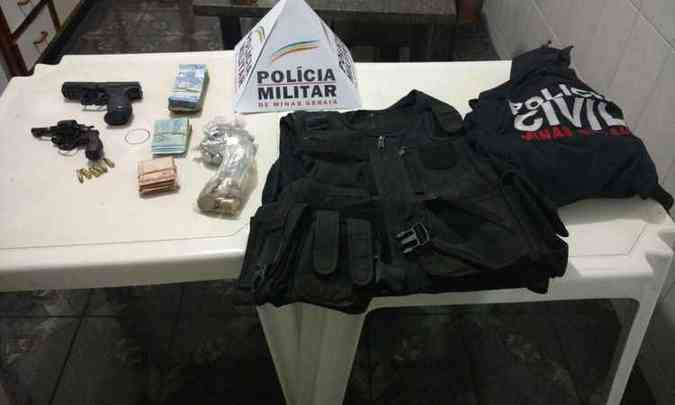 Bandidos usavam camisas da Polcia Civil em assaltos no Centro-Oeste de Minas(foto: PMMG/Divulgao)