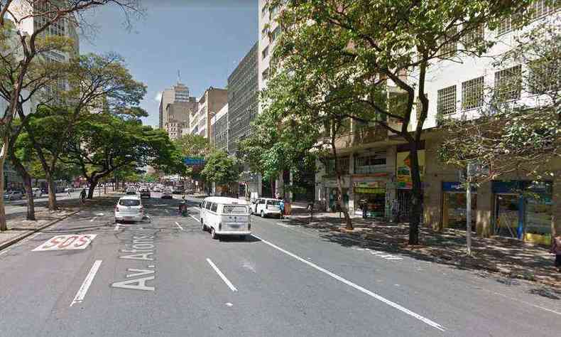 Incndio ocorreu em restaurante na Avenida Afonso Pena, n 328(foto: Google Street View/Reproduo)