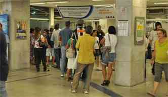 Clientes em banco: TAC vale apenas para contratos at 6 de dezembro de 2007. J taxa de emisso de boletos, at 26 de maro de 2009(foto: MARCOS MICHELIN/EM/D.A PRESS - 10/9/12)