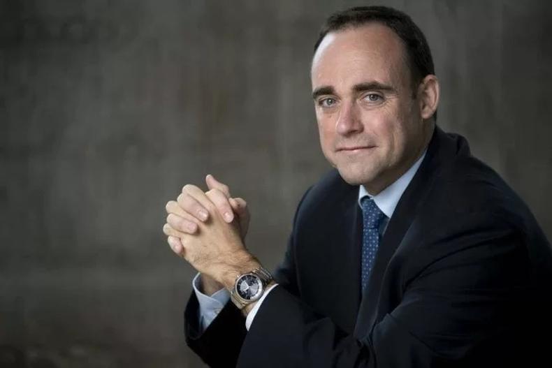 Professor ngel Alonso Arroba, vice-reitor de Gesto e Desenvolvimento da IE Escola Global e Relaes Pblicas