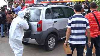 Corpo do oficial estava dentro do prprio carro dele, que ficou estacionado por quatro dias sem levantar suuspeitas(foto: Reproduo/TV Alterosa)