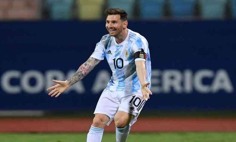 Argentina de Messi far a final da Copa Amrica contra o Brasil, no Maracan(foto: DOUGLAS MAGNO/AFP)