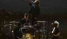 Show em BH homenageia a banda U2, que acaba de lanar 'Songs of surrender'