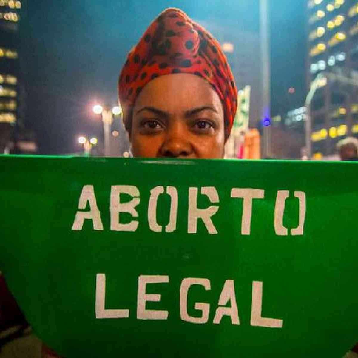 O médico pode se recusar a fazer o aborto legal?