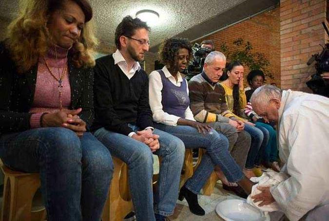 (foto: AFP Photo?Osservatore Romano)