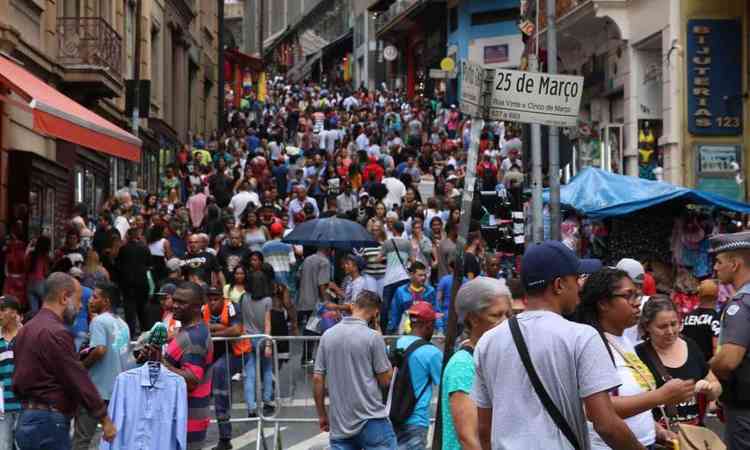 Rua de comrcio popular 