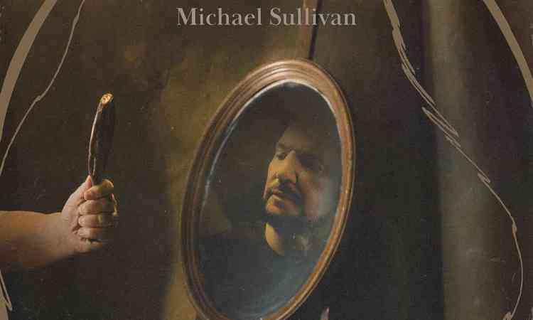 Capa do lbum 'Ivanilton' traz Michael Sullivan se olhando no espelho