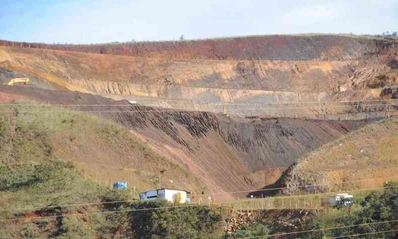 Desde maio do ano passado, mineradora trava uma disputa judicial para definir os rumos da operao