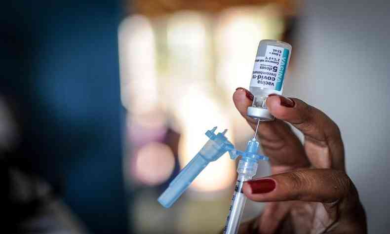 Moradores da capital com 40 anos podero se imunizar a partir de segunda-feira (19/7)(foto: Leandro Couri/EM - DA Press/Belo Horizonte/MG)