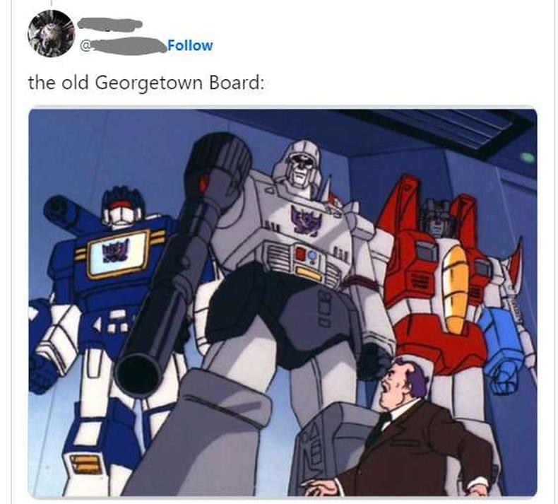 (foto: Reprodução/Twitter) Reprodução de uma postagem onde comparam moradores com decepticons