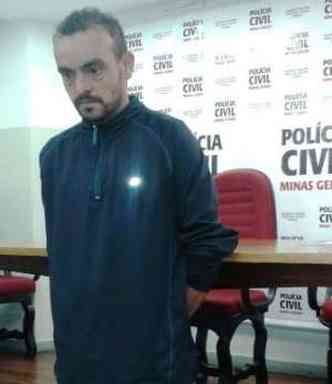 Homem foi preso durante operao da Polcia Civil nesta tera-feira(foto: Polcia Civil/Divulgao)