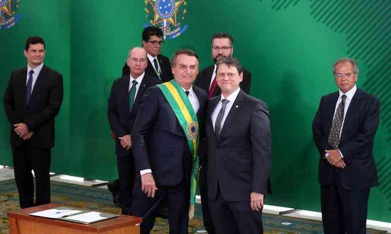 Bolsonaro quer Tarcsio Gomes enfrentando Doria na disputa pelo governo de SP(foto: Divulgao/Gov.br)