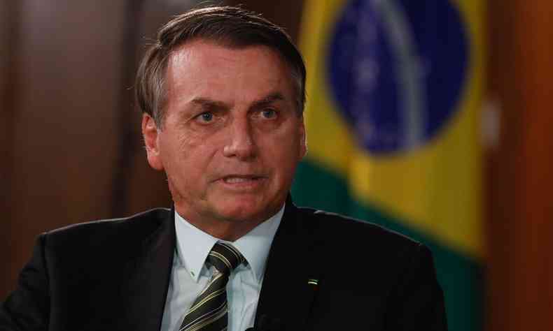 Presidente Jair Bolsonaro disse querer que o povo usasse armas contra decisões de governantes(foto: Isac Nóbrega/R)