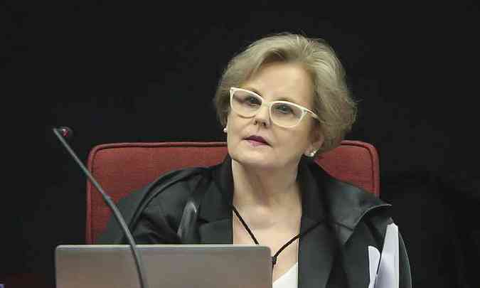 Ministra Rosa Weber negou liminar suspendendo as investigaes e argumentou que os prprios rgos no reconhecem a existncia do conflito de atribuio(foto: Dorivan Marinho/SCO/STF)