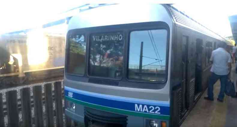 Usurios fizeram imagens do metr parado em BH(foto: Reproduo)