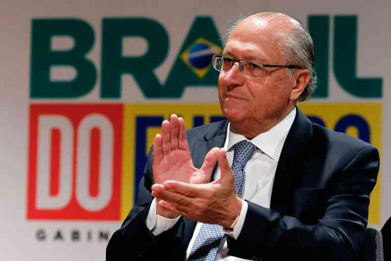 Ex-governador Geraldo Alckmin coordena a transio