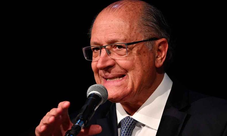 Alckmin negocia PEC da transio com relator do Oramento