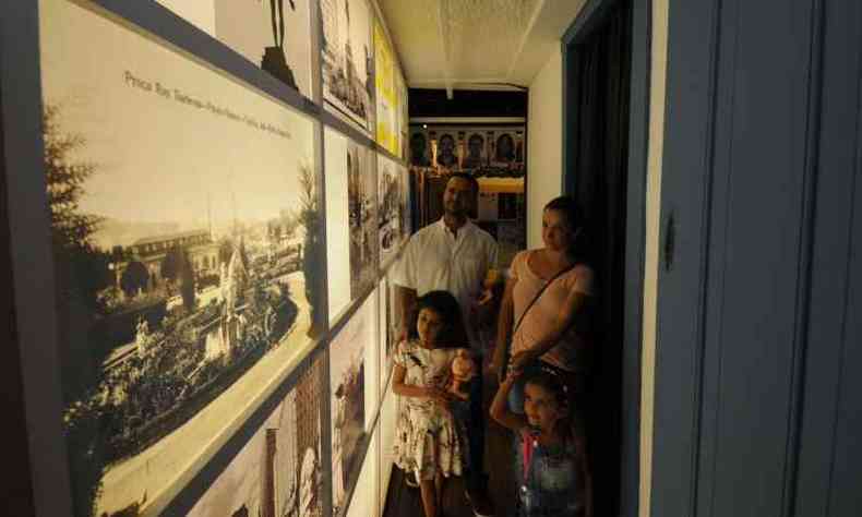 Tnel do tempo: em visita ao Museu Ablio Barreto, pais e filhos viajam pela histria de Belo Horizonte(foto: Cristina Horta/EM/D.A.Press)