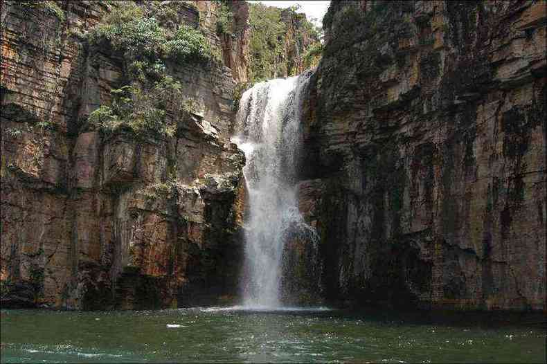 Imagem meramente ilustrativa de cachoeira em Capitlio (MG), local do acidente(foto: Lucas Matos/Divulgao)