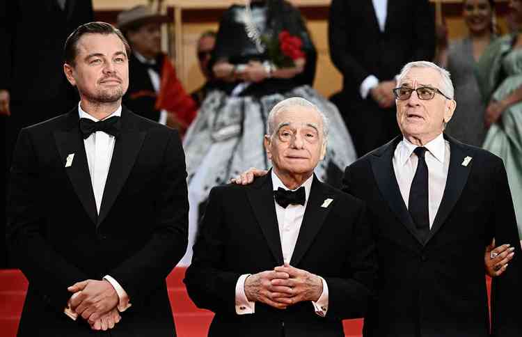 Martin Scorsese (C) com Leonardo Dicaprio (esquerda) e Robert De Niro para a exibio do filme 'Assassinos da Lua das Flores' 
