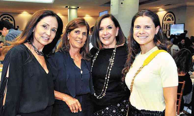 Helena Franco, Carmita Diniz, Gldina Procpio e Rachel Pitta na Noite de Prmios, no Buffet Catharina 