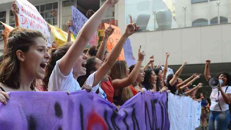 Protesto em SP em 2016 pedindo combate  violncia contra a mulher; dados apontam que essa violncia tem se agravado no pas durante a pandemia(foto: Agncia Brasil)