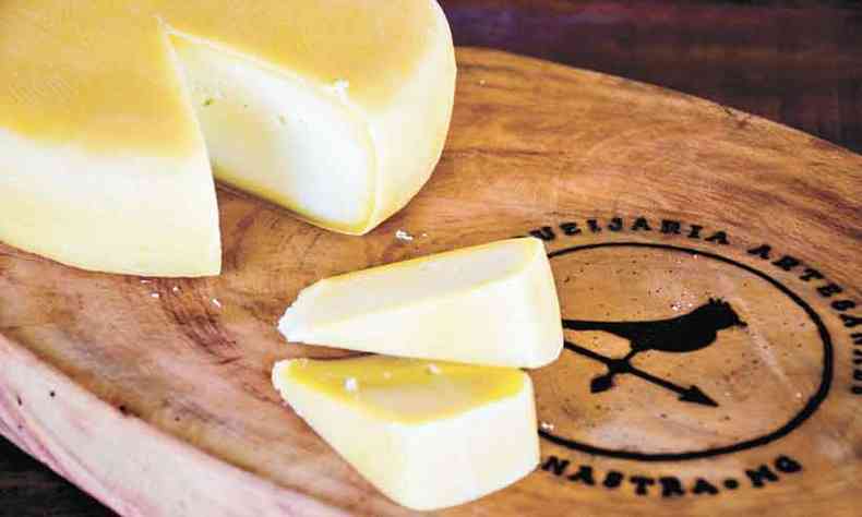 Com casca mais dura, o famoso queijo canastra  reconhecido dentro e fora do Brasil