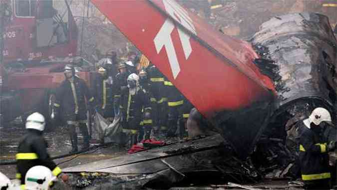 Rus respondem por atentado contra a segurana de transporte areo(foto: REUTERS/Rickey Rogers)