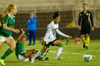 Amrica leva dois gols no fim e perde para o Palmeiras no Brasileiro feminino
