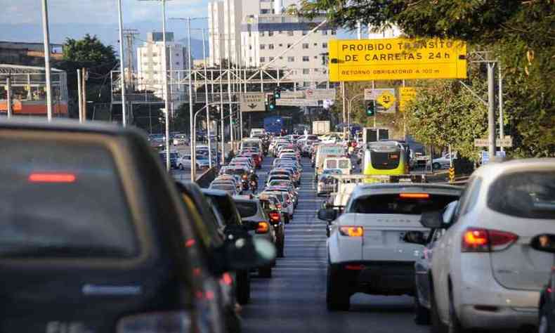Belo-horizontinos esto preocupados com a volta dos congestionamentos, aps a pandemia(foto: Juarez Rodrigues/EM/D.A Press)