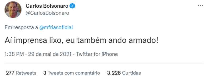 Tweet de Carlos Bolsonaro