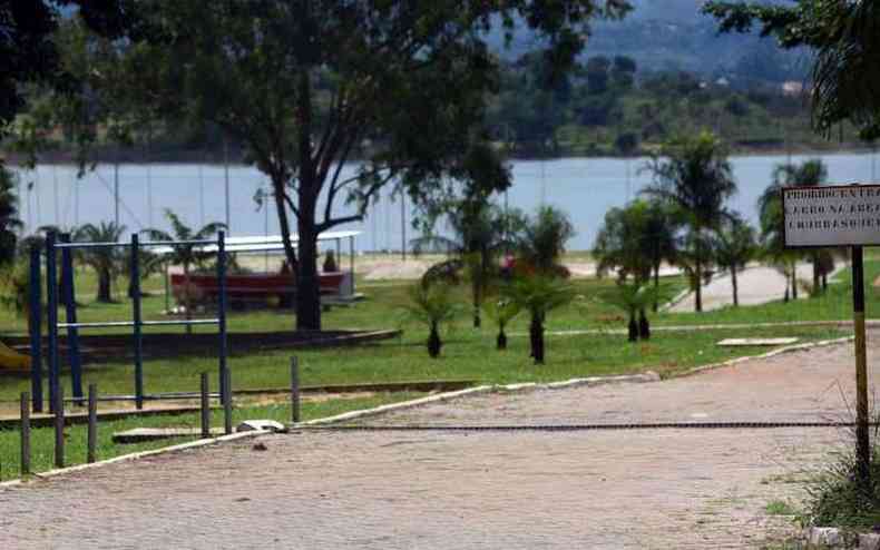 Lago fica  margem do clube onde menina morreu(foto: Ed Alves/CB/DA.Press)