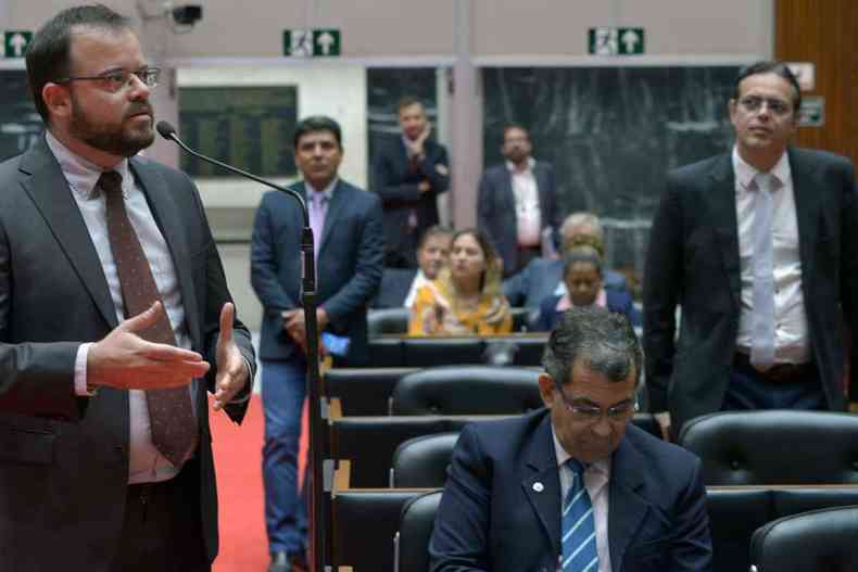 Bart disse que lutou para derrubar o secretrio do PSDB(foto: Willian Dias/ALMG )