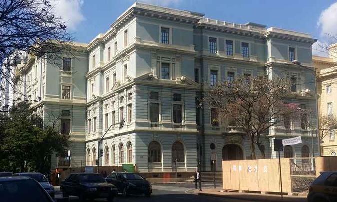 Conhecida como prédio verde, edificação de 1897, da época da fundação de BH, vai se transformar em sede do Circuito Liberdade, do Iepha e também vai oferecer uma série de atrações ao público, além de servir como local de articulação das políticas relativas ao patrimônio histórico cultural de Minas Gerais(foto: Paulo Filgueiras/EM/D.A PRESS) Conhecida como prédio verde, edificação de 1897, da época da fundação de BH, vai se transformar em sede do Circuito Liberdade, do Iepha e também vai oferecer uma série de atrações ao público, além de servir como local de articulação das políticas relativas ao patrimônio histórico cultural de Minas Gerais(foto: Paulo Filgueiras/EM/D.A PRESS)