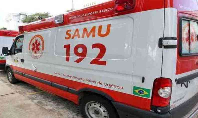 Samu confirmou a morte da vtima ainda no local do acidente(foto: Manu Dias/AGECOM)