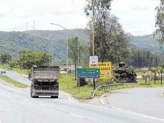 Projetos de rodovias e de aeroportos s�o considerados os mais vi�veis, pelo fato dos riscos serem menores (foto: Jair Amaral/EM/D.A Press - 10/12/14)