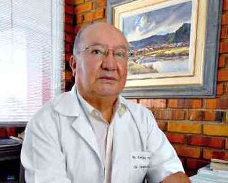 médico Carlos Camilo Smith Figueroa